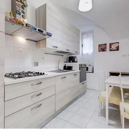 Luxury Flat Vicino Via Veneto Appartement *